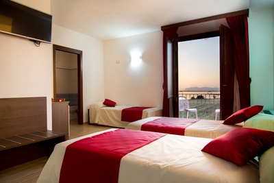 KiteWorldWide Kitesurfing Sicily Santa Maria Hotel