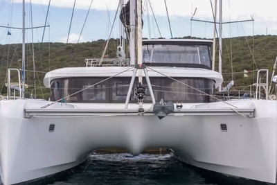 Kite and Sail in Greece