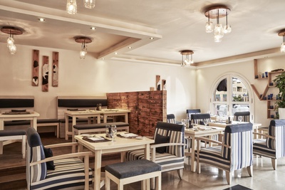 Kitesurfen Ägypten El Gouna Captain's Inn Hotel Gastro