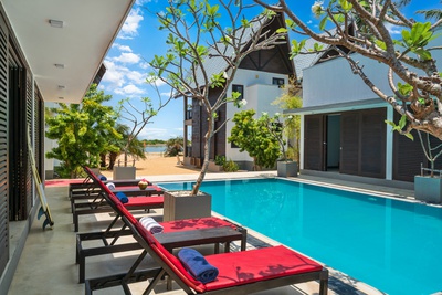 KiteWorldWide Kitesurfing Kalpitiya Lagoon Lodge