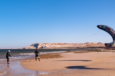 KiteWorldWide Kitesurfing Morocco Dakhla Kitespot La Tour d'Eole