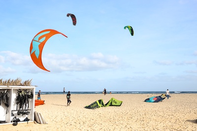 KiteWorldWide Kitesurfen Kap Verden Sal Kitecenter Mitu Monteiro