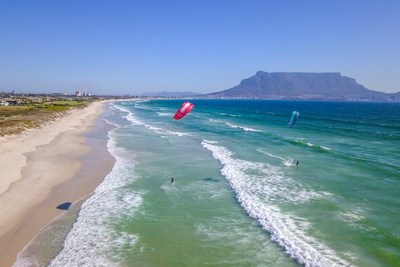 Kitesurfing in Cape Town South Africa