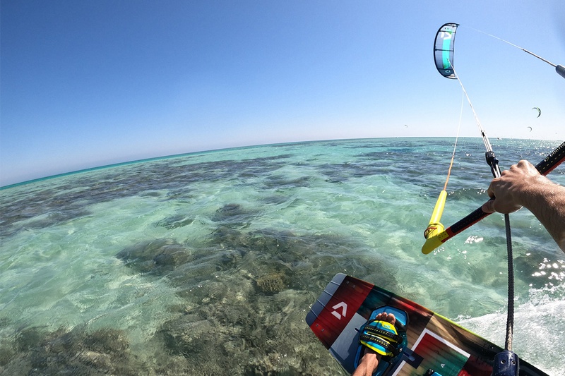 Egypt: El Gouna – Kitesurfing during Easter