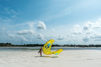 Kitesurfing  Equipment for Beginner