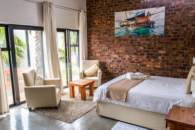 3 Kitesurfing in Cape Town