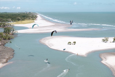 KiteWorldWide Kitesurfing in Panama - Punta Chame