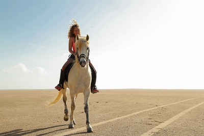 KiteWorldWide Kitesurfing Morocco Dakhla Horseback Riding